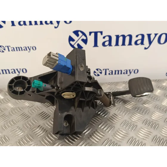 Pedal Embrague para Renault Trafic Furgon