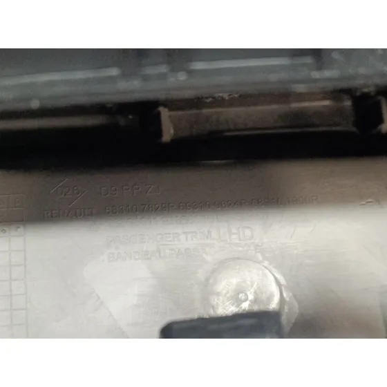 Salpicadero para Renault Trafic Furgon