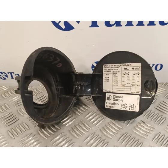 Tapa Exterior Combustible para Skoda Fabia (6Y2/6Y3)