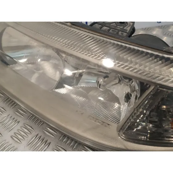 Faro Izquierdo para Renault Laguna Ii Grandtour (Kg0)