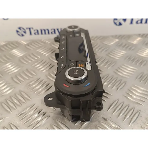 Mando Climatizador para Ford Focus Turn.