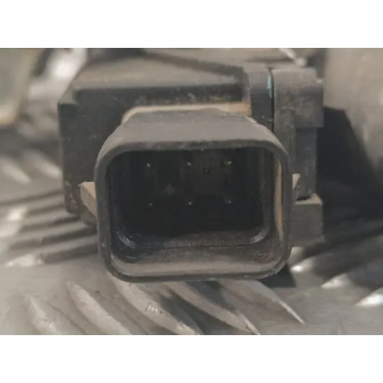 Elevalunas Delantero Izquierdo para Opel Corsa C