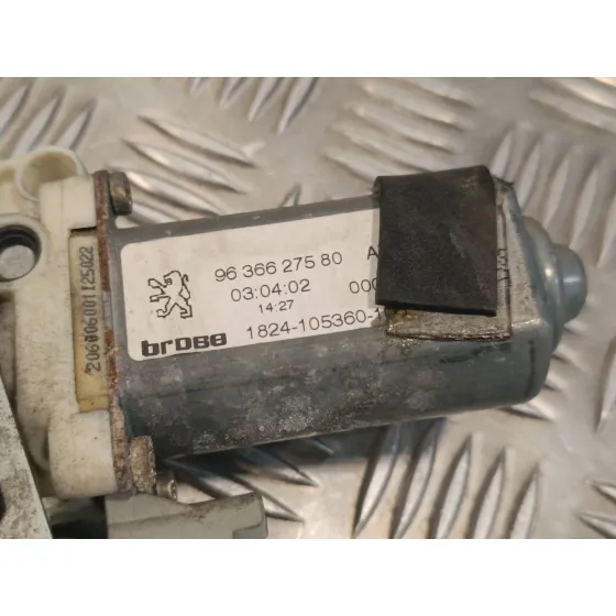 Elevalunas Delantero Derecho para Peugeot 206 Cc