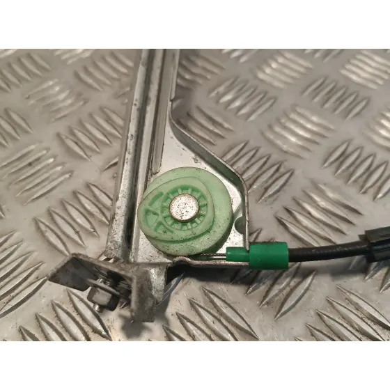 Elevalunas Delantero Derecho para Peugeot 206 Cc