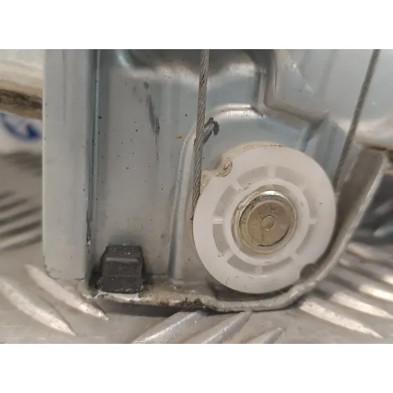Elevalunas Trasero Derecho para Hyundai Sonata (Nf)