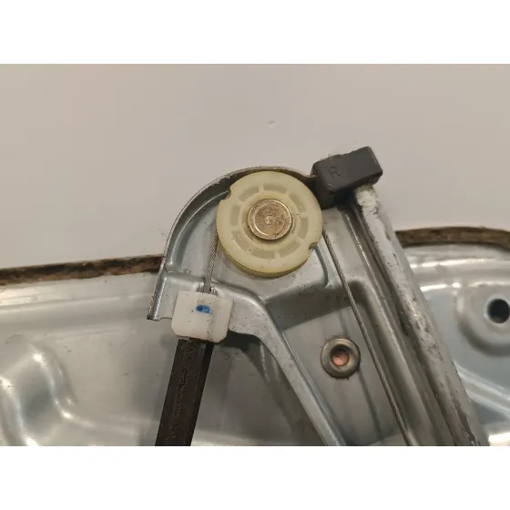 Elevalunas Delantero Derecho para Hyundai Sonata (Nf)