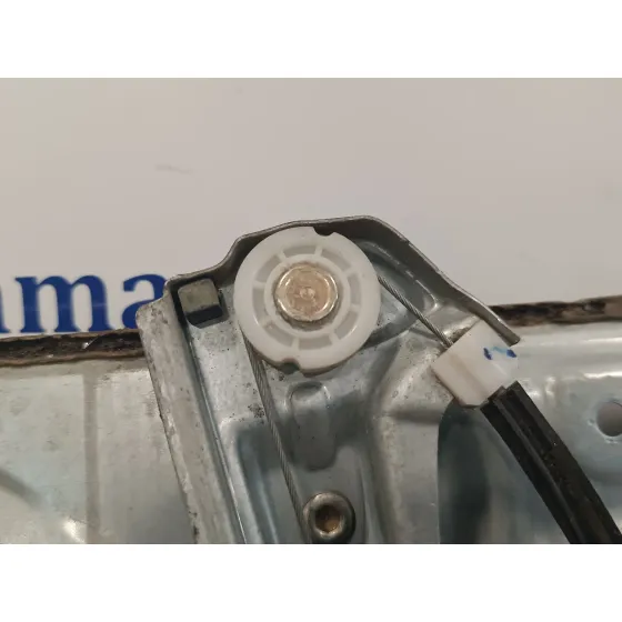 Elevalunas Delantero Derecho para Hyundai Sonata (Nf)