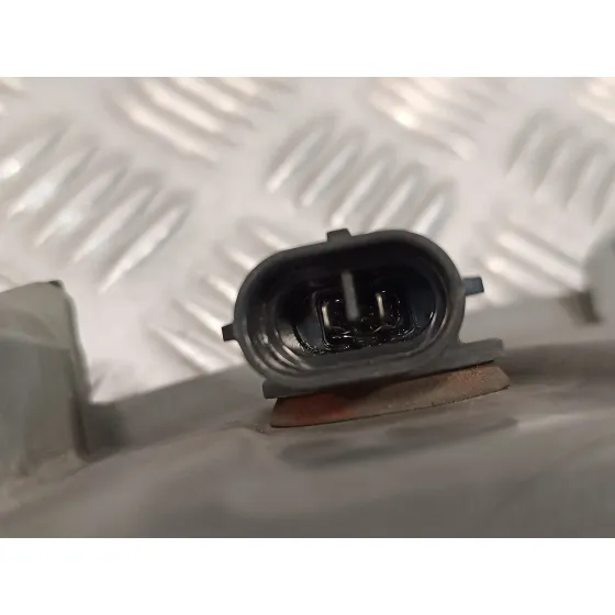 Faro Antiniebla Derecho para Ford C-Max (Cb3)