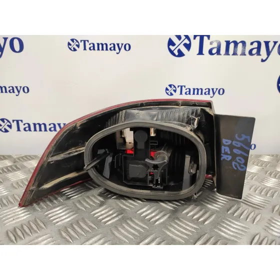 Piloto Trasero Derecho para Renault Laguna Ii (Bg0)