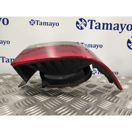 Piloto Trasero Derecho para Renault Laguna Ii (Bg0)