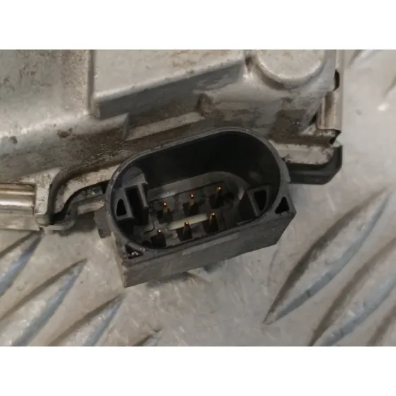 Caja Mariposa para Opel Corsa C