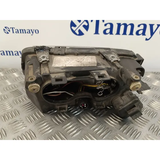 Faro Derecho para Audi A3 (8L)