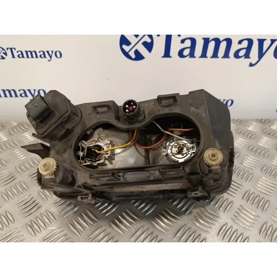 Faro Derecho para Audi A3 (8L)
