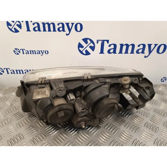 Faro Derecho para Nissan Almera (N16/E)
