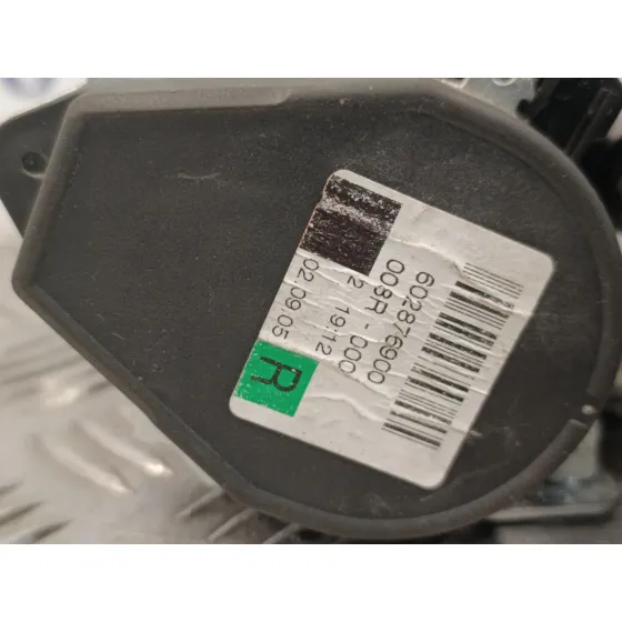 Cinturon Seguridad Delantero Derecho para Mercedes-Benz Clase B (W245)