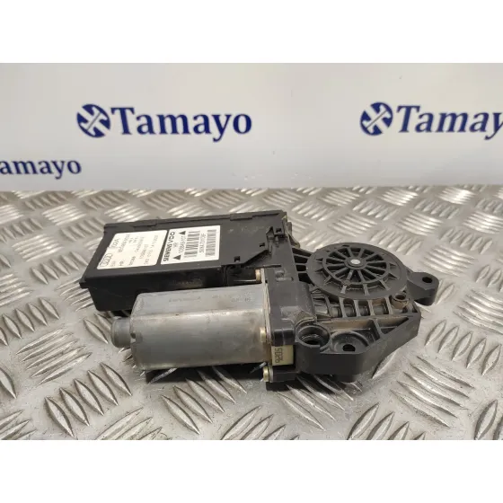 Motor Elevalunas Trasero Derecho para Audi A4 Berlina (8E)