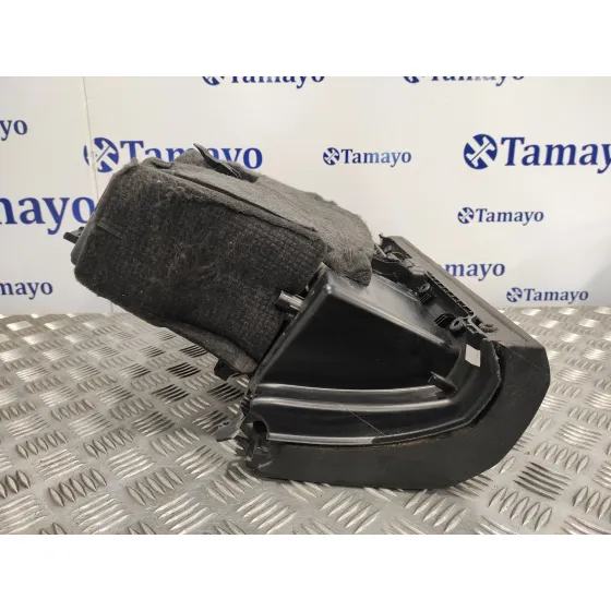 Guantera para Mercedes-Benz Clase B (W245)