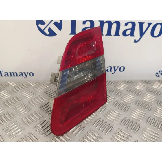 Piloto Trasero Derecho Porton para Mercedes-Benz Clase B (W245)
