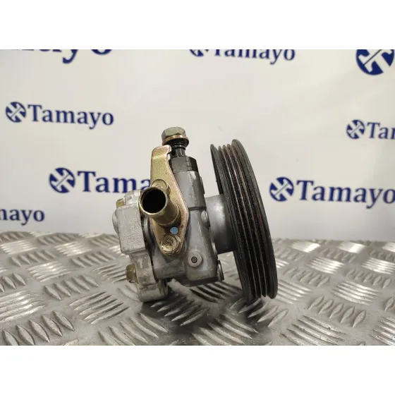 Bomba Servodireccion para Mitsubishi L 200 (K60T)