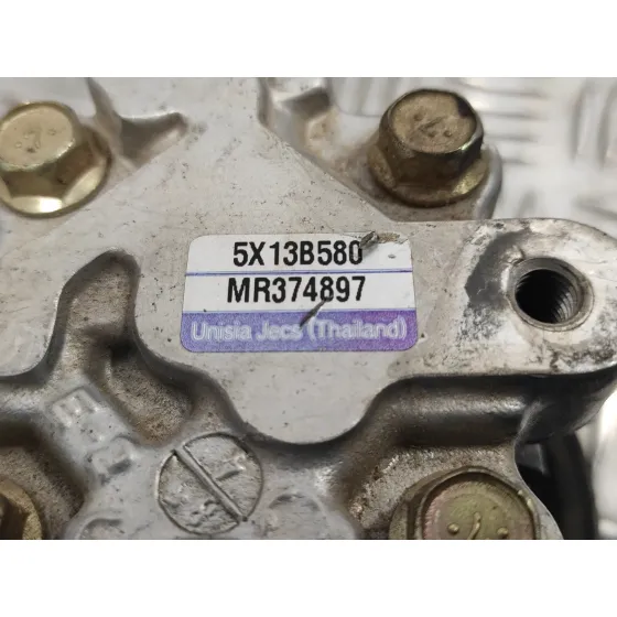 Bomba Servodireccion para Mitsubishi L 200 (K60T)