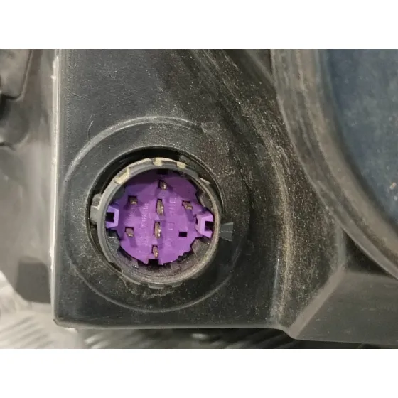 Faro Derecho para Fiat Fiorino