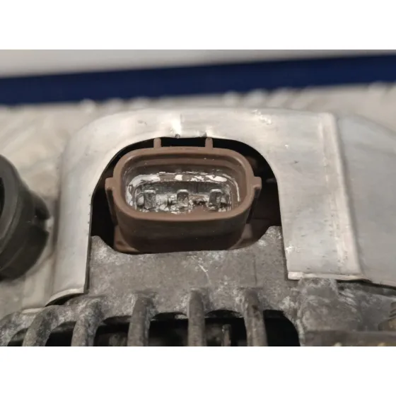 Alternador para Toyota Lexus Is 200 (Gxe10)