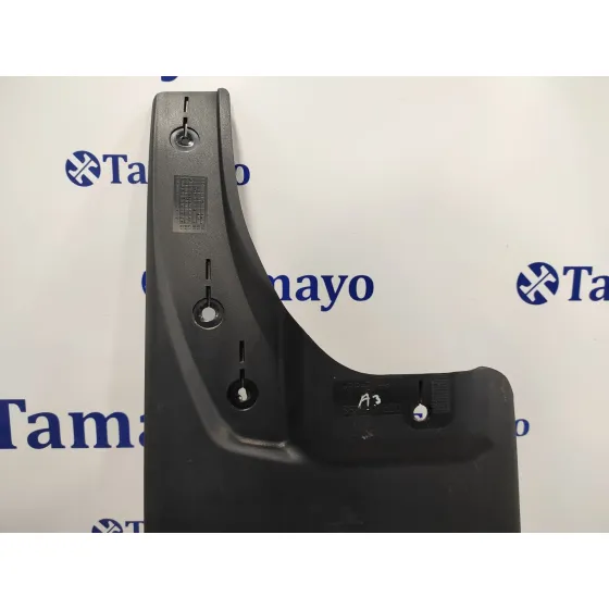Guardabarros Trasero para Toyota Hilux (Kun)