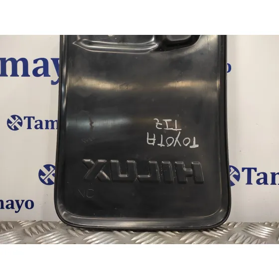 Guardabarros Trasero para Toyota Hilux (Kun)