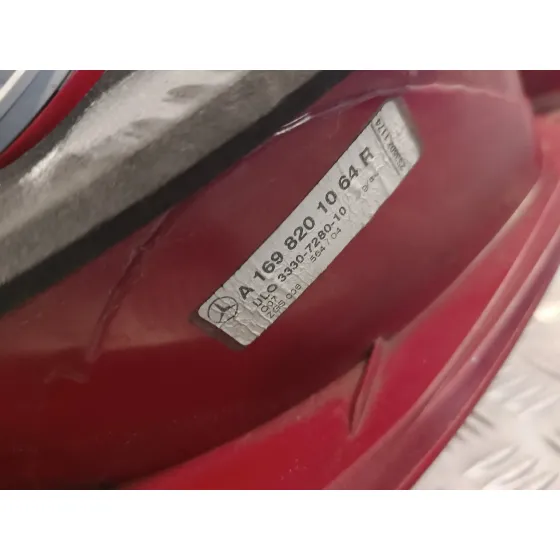 Piloto Trasero Derecho para Mercedes-Benz Clase A (W169)