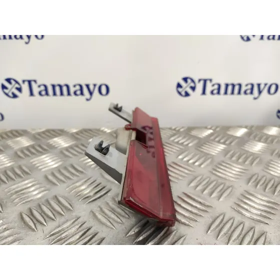 Piloto Trasero Central para Toyota Rav 4 (A2)