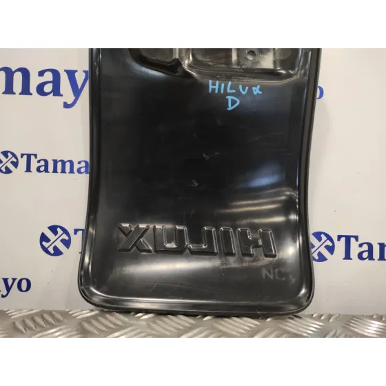 Guardabarros Trasero para Toyota Hilux (Kun)