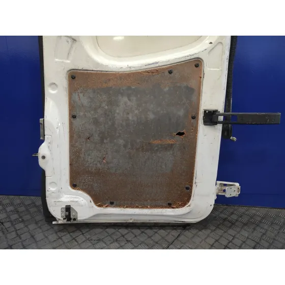 Puerta Trasera Izquierda para Mercedes-Benz Sprinterii Caja Cerrada (Desde 01.06)