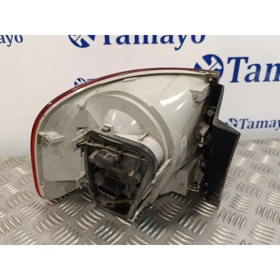 Piloto Trasero Derecho para Volkswagen Touareg (7La)