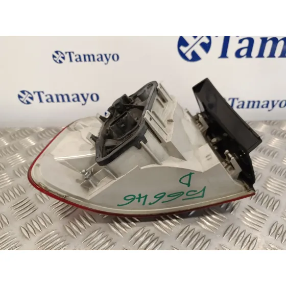 Piloto Trasero Derecho para Volkswagen Touareg (7La)