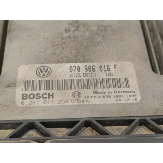Centralita Motor Uce para Volkswagen Touareg (7La)