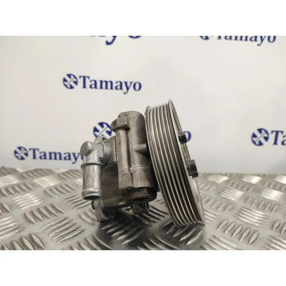 Bomba Direccion para Audi A6 Avant (4B5)