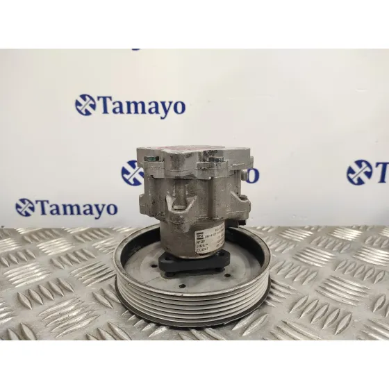 Bomba Direccion para Audi A6 Avant (4B5)