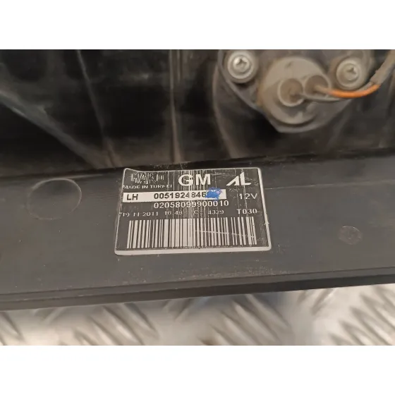 Piloto Trasero Izquierdo para Opel Combo D