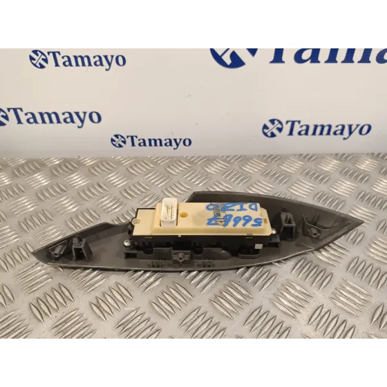 Mando Elevalunas Delantero Izquierdo para Mitsubishi Grandis (Na0W)