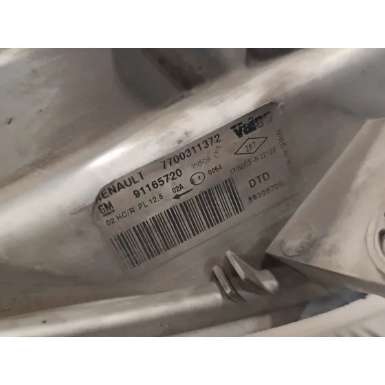 Faro Derecho para Nissan Primastar (X83)