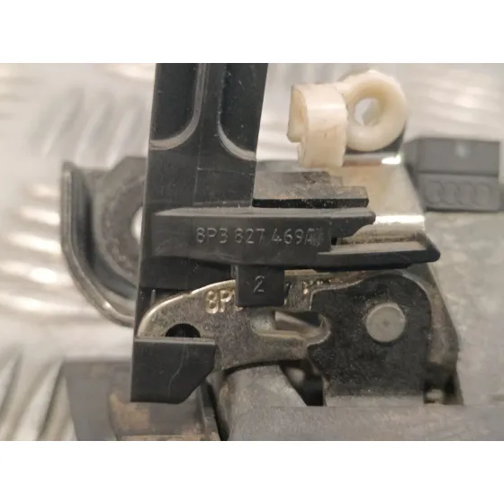 Cerradura Maletero / Porton para Audi A3 (8P)