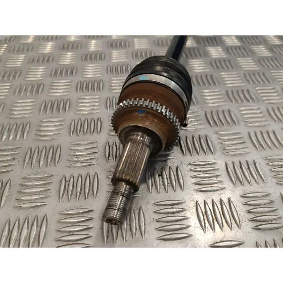 Transmision Delantera Izquierda para Suzuki Swift Berlina (Mz)