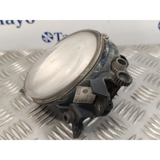 Faro Antiniebla Izquierdo para Volkswagen Touareg (7La)