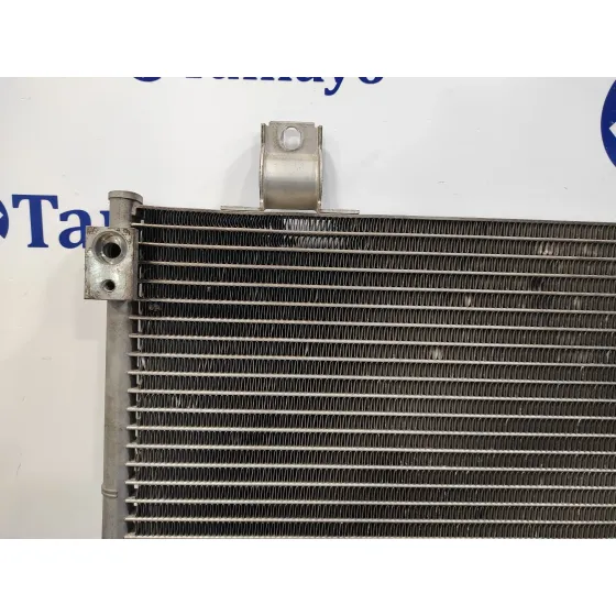 Condensador / Radiador Aire Acondicionado para Suzuki Swift Berlina (Mz)