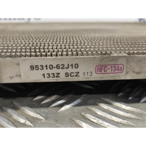 Condensador / Radiador Aire Acondicionado para Suzuki Swift Berlina (Mz)