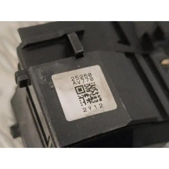 Mando Limpia para Nissan Terrano/Terrano.ii (R20)