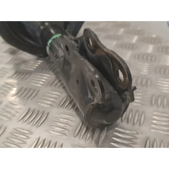 Amortiguador Delantero Izquierdo para Mitsubishi Lancer Berlina (Cy0)