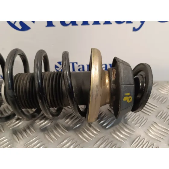 Amortiguador Delantero Derecho para Suzuki Swift Berlina (Mz)