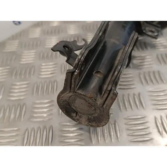 Amortiguador Delantero Derecho para Suzuki Swift Berlina (Mz)