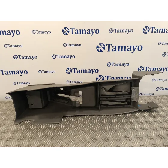 Apoyabrazos Central para Nissan Terrano/Terrano.ii (R20)